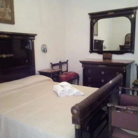Gran Relais De Charme A.rosbenmar Neapol